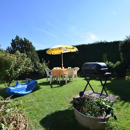 Cozy Holiday Home Near The Forest In Bovigny Gouvy Екстериор снимка