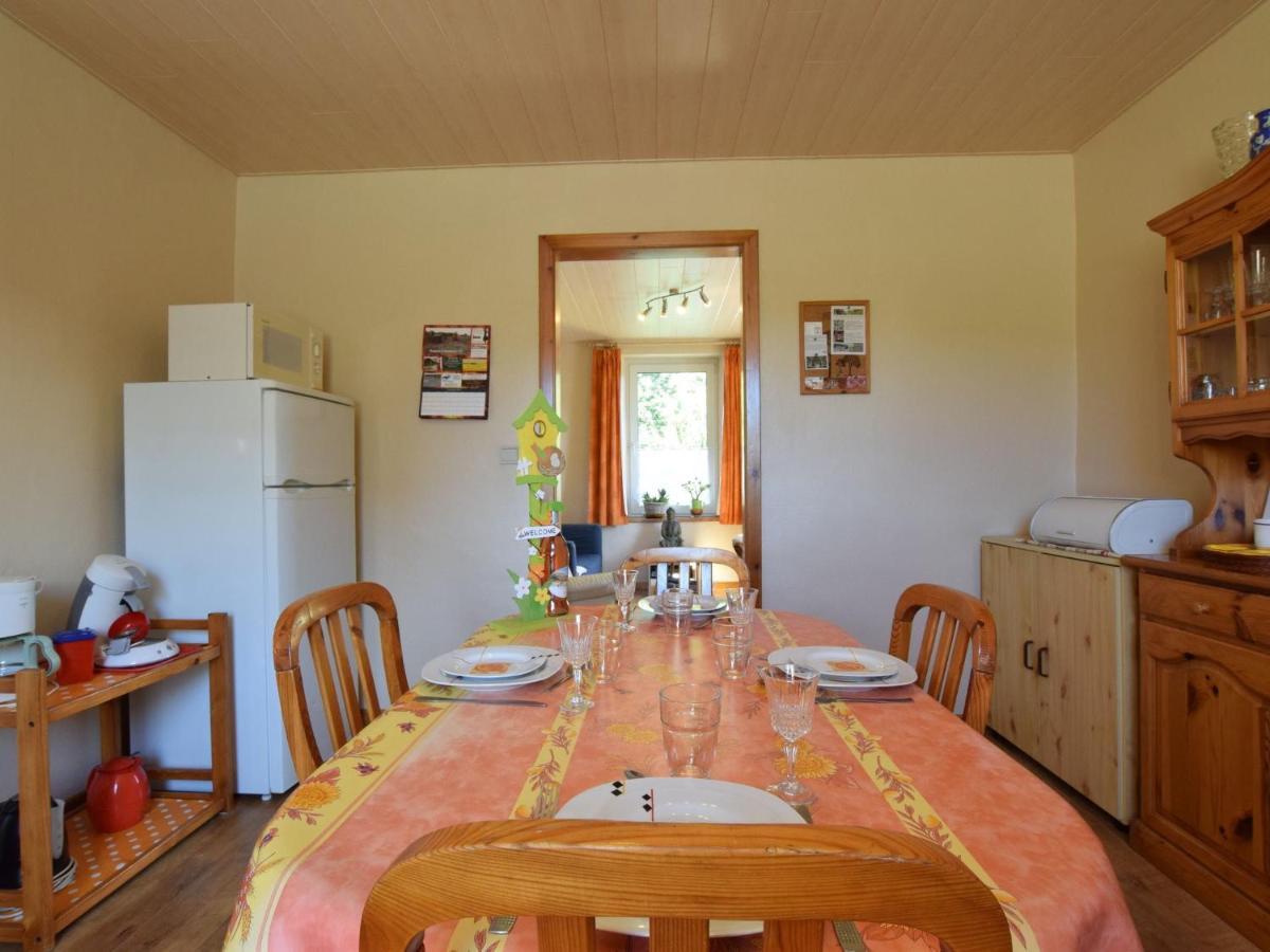 Cozy Holiday Home Near The Forest In Bovigny Gouvy Екстериор снимка
