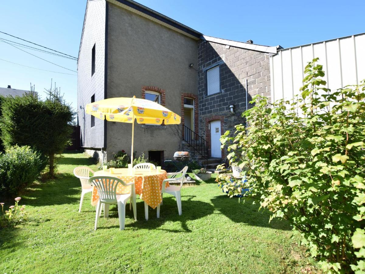Cozy Holiday Home Near The Forest In Bovigny Gouvy Екстериор снимка